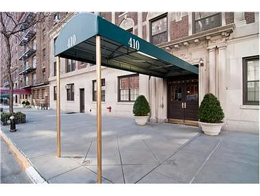 Sold by Douglas Elliman | media 13
