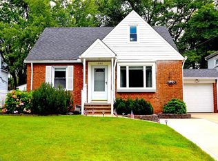 1263 Irene Rd, Lyndhurst, OH 44124