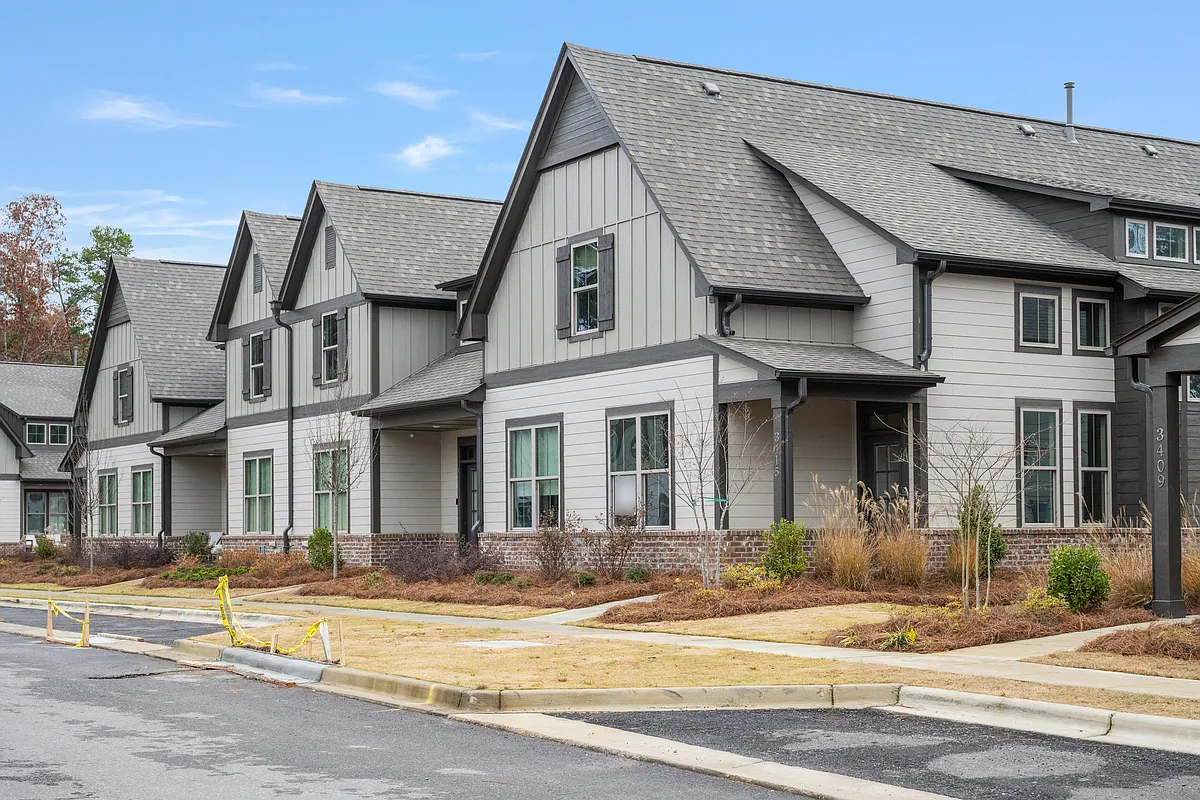 Building Photo - Feldspar