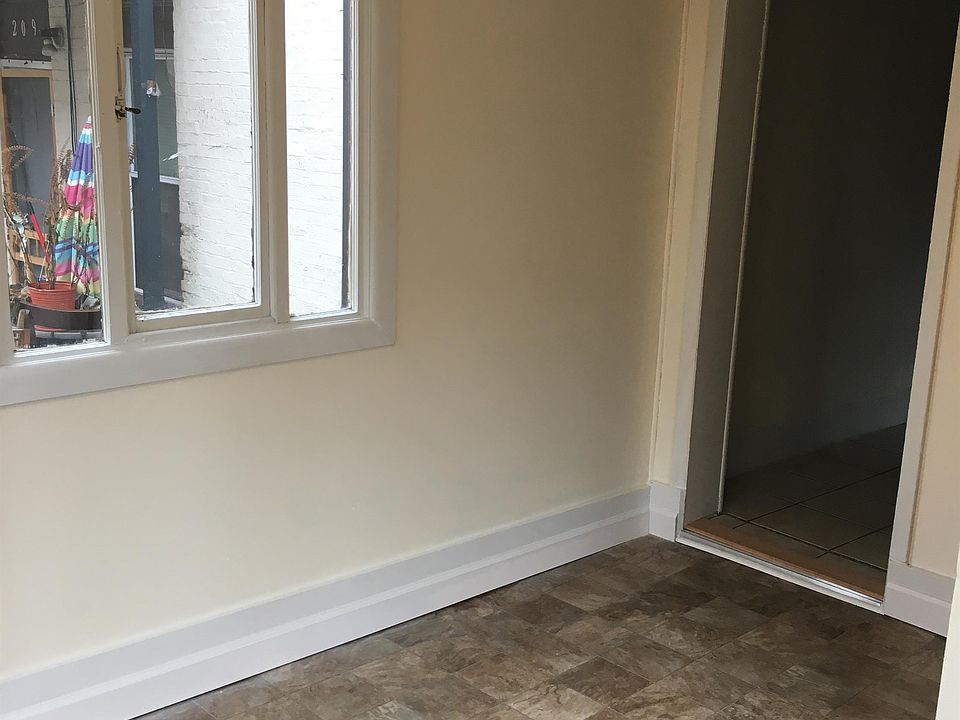 Mud Room or Dining Room