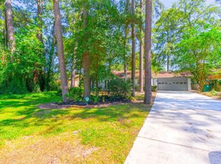 814 Saint Andrews Rd, Humble, TX 77339