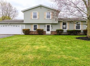 44 Hinkley Ln, Gates, NY 14624