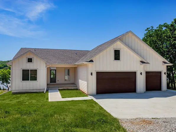 28681 Meadow Ct, Moravia, IA 52571