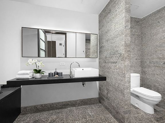 4th image of 20 Pine St APT 2410