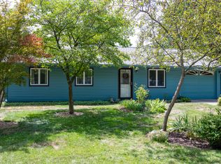 2805 Lawndale Dr, Champaign, IL 61821