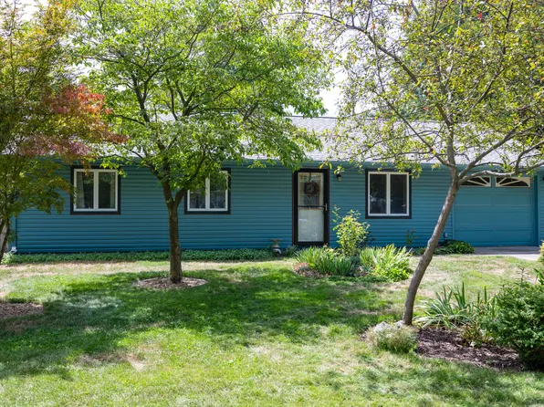 2805 Lawndale Dr, Champaign, IL 61821