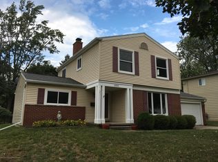 1331 N Fairview Ave, Lansing, MI 48912