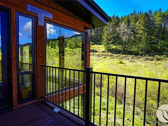 4th image of 6 N Fork Sage Creek Rd