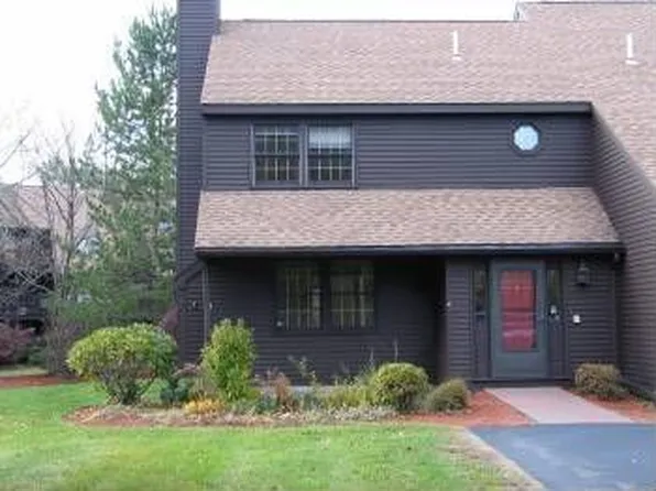 65 Stacey Cir, Windham, NH 03087