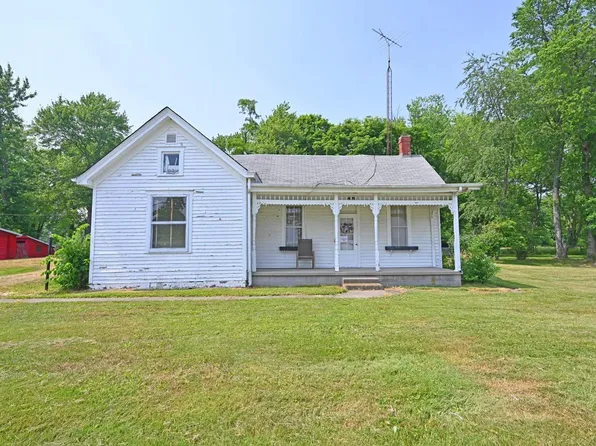 10694 State Route 28, Blanchester, OH 45107