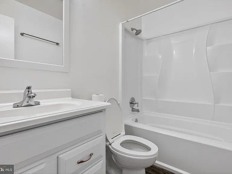 313 Barton Run Blvd — Photo 14