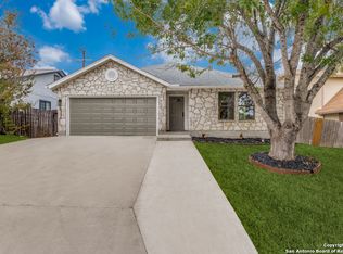 8306 Laurel Bnd, San Antonio, TX 78250