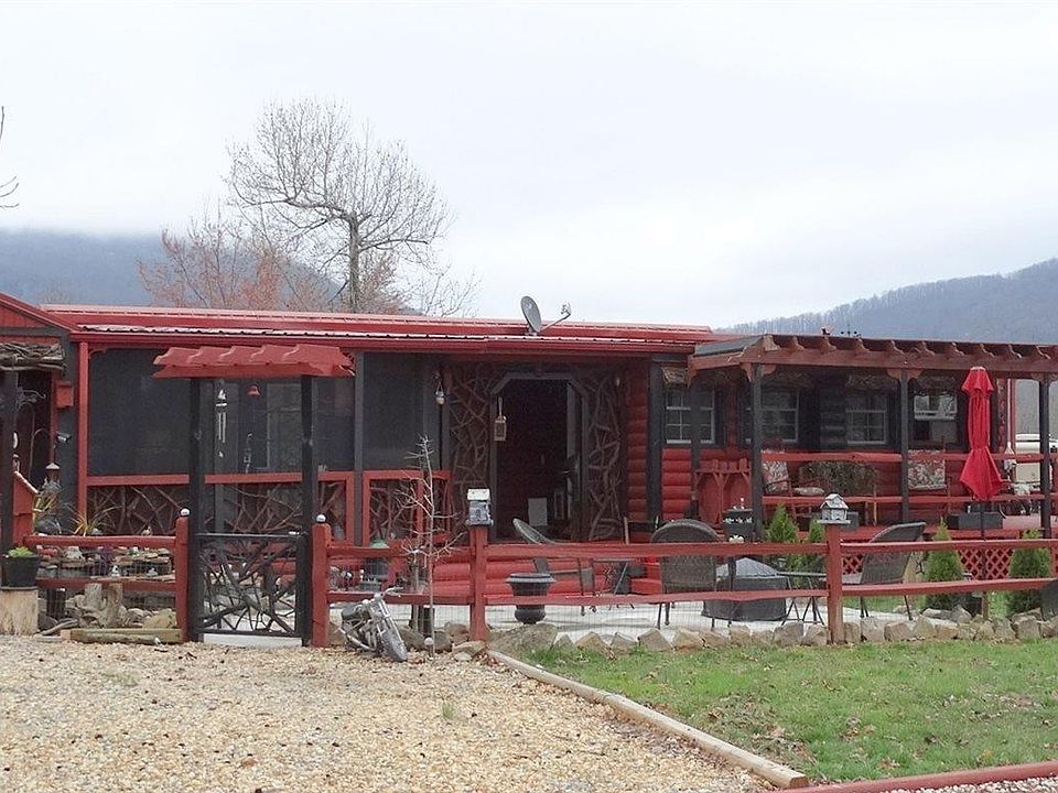 1st image of 165 Stag Leap Dr #19