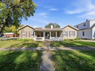 120 W South St, Princeville, IL 61559