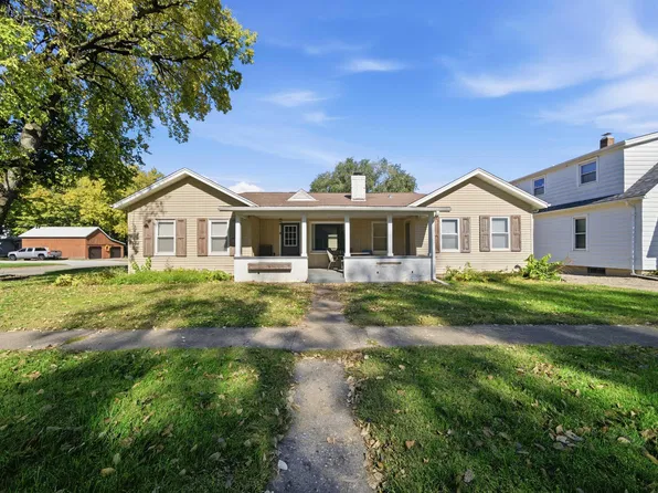 120 W South St, Princeville, IL 61559