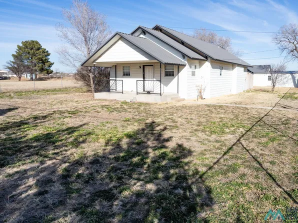 204 N Kilgore St, Portales, NM 88130