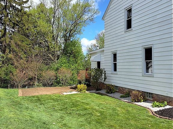 4th image of 236 Bowland Rd