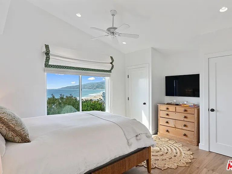 29680 Zuma Bay Way — Photo 20