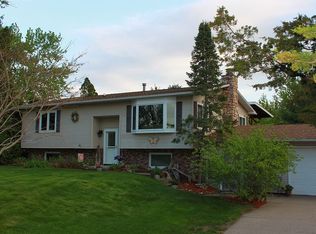 W6769 Hilltop Dr, Onalaska, WI 54650