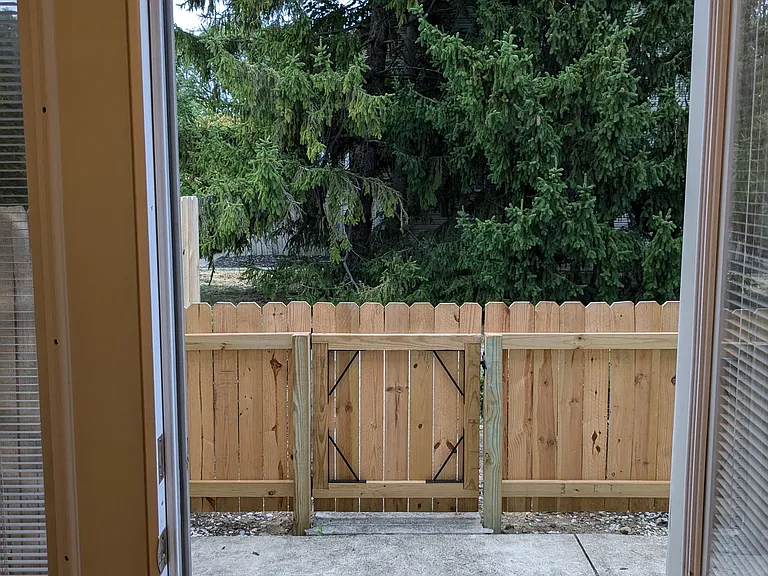 7806 Meadowhaven Blvd — Photo 10