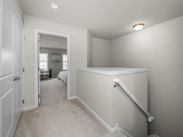 2794 Ashcombe Dr — Photo 19