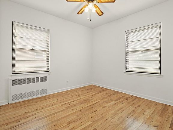 5th image of 2810 150th St Floor 2