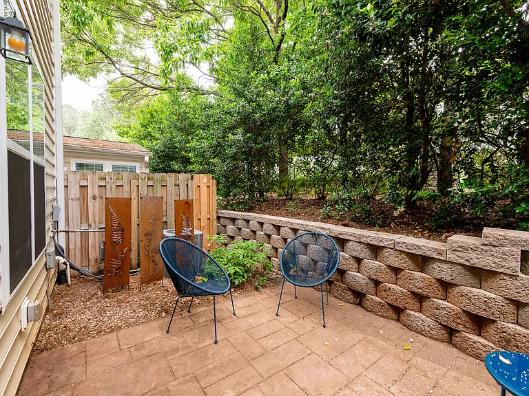 843 Swan Neck Ln — Photo 21