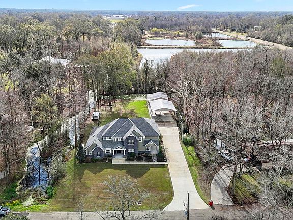 2nd image of 10573 Shadow Lake Dr