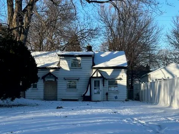 1475 E Muir Ave, Hazel Park, MI 48030