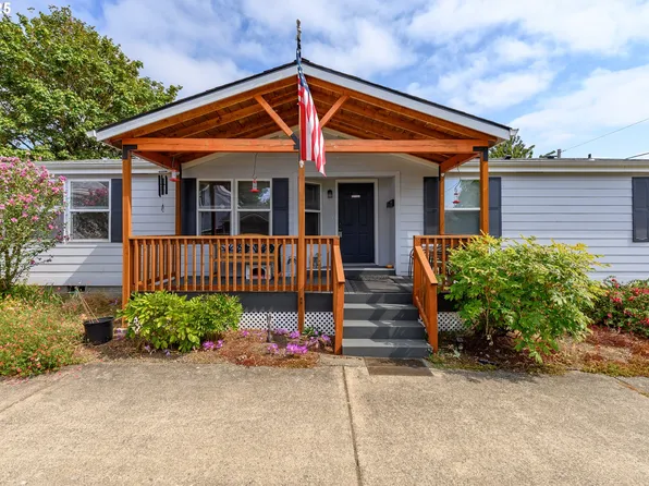 119 NW Sherman St, Sheridan, OR 97378
