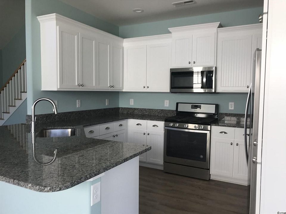 2nd image of 421 Waties Dr. #Oak Hampton