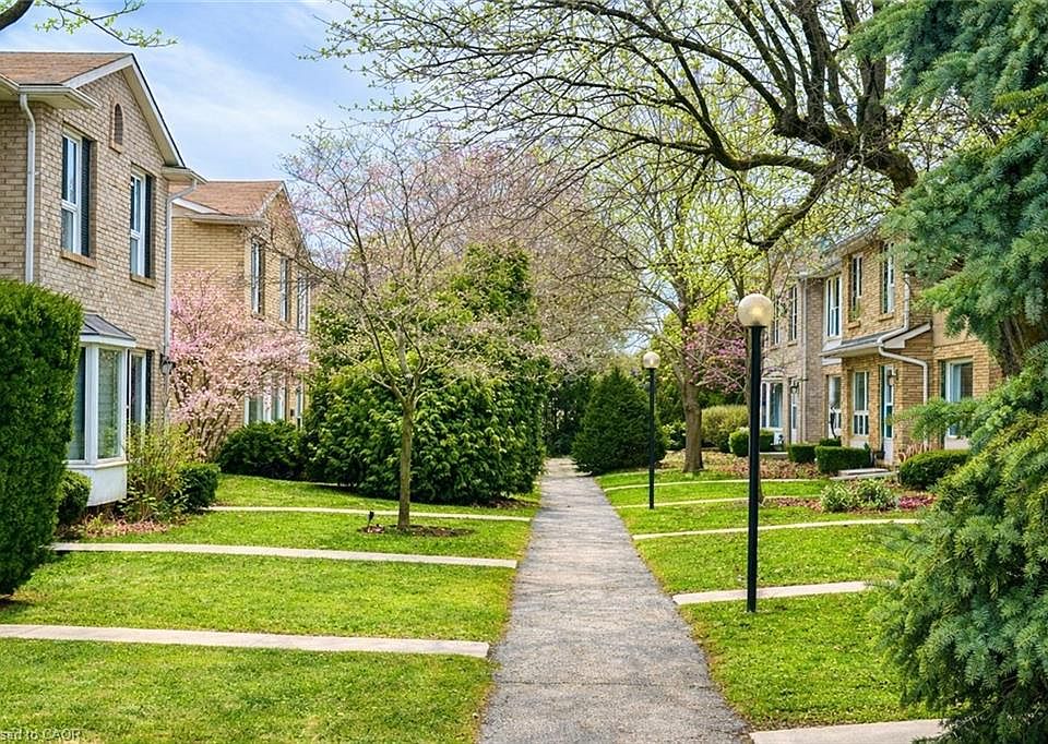 1st image of 5475 Lakeshore Rd #51