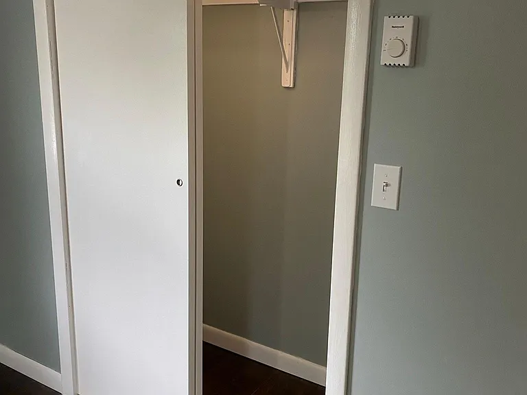 16 Charles Ave #2 — Photo 3