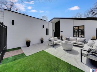 7300 Oldpost Rd #2, Lincoln, NE 68506