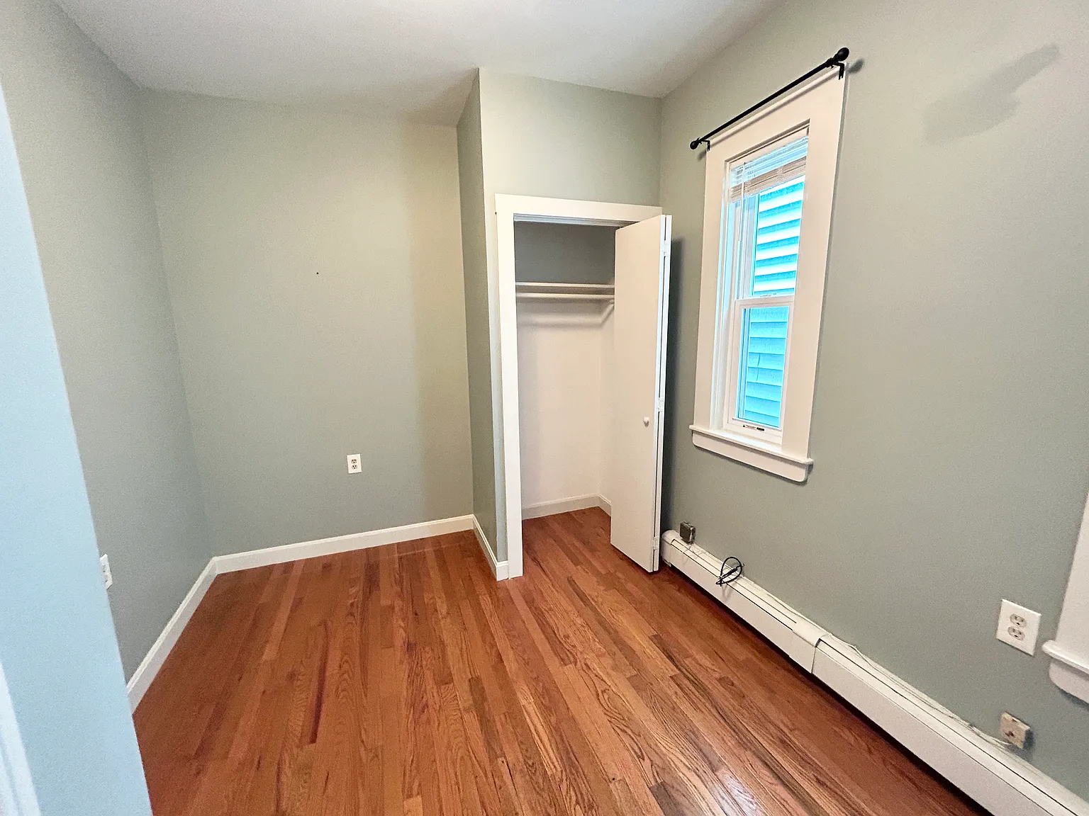 2 bed, 800 sqft, $2,650 — Photo 4