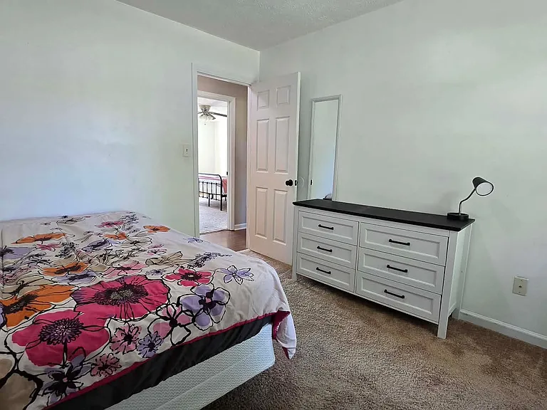 700 Rim Rd — Photo 31