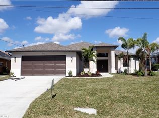 1119 NE 2nd Ter, Cape Coral, FL 33909