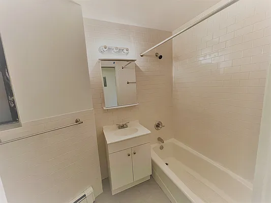 Rented by Ideal Properties Group | media 20