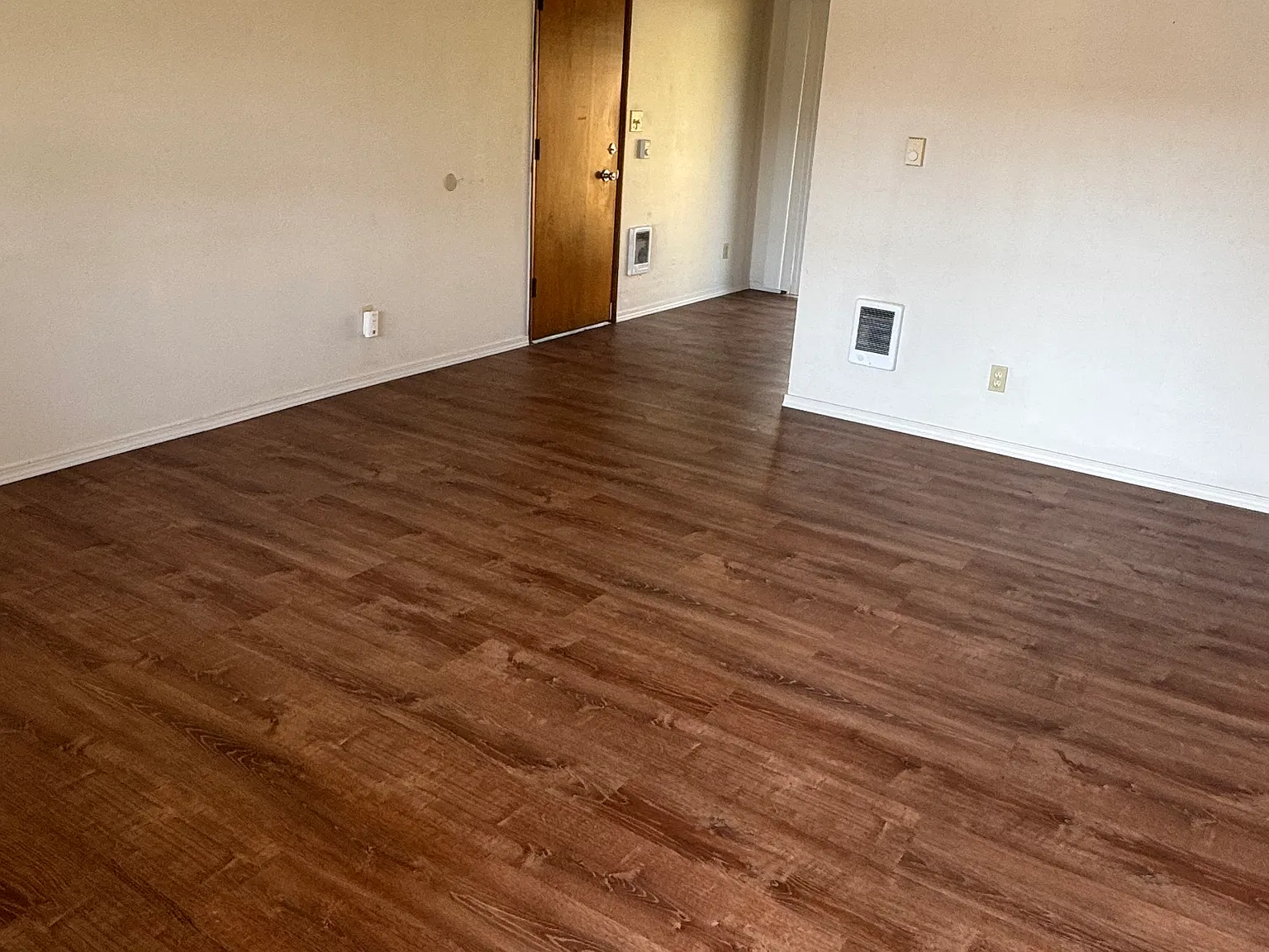 2 bed, $1,800 — Photo 2