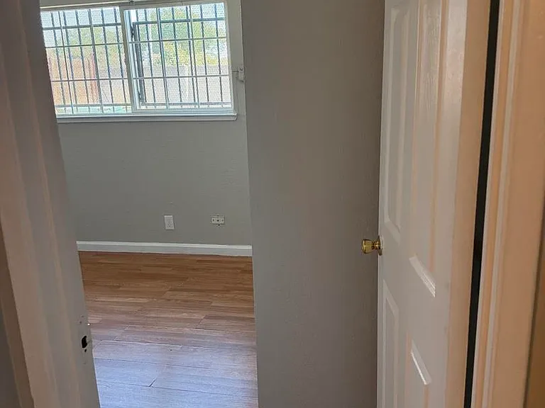 485 Jill Cir #487 — Photo 9