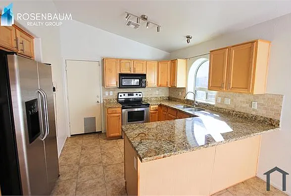 12412 W Montebello Ave — Photo 5