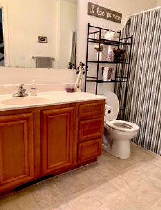 5th image of 912 Whitetail Ct #1