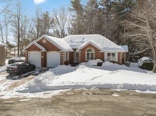 33 Ritcey Ct, Bridgewater, NS B4V 4A9