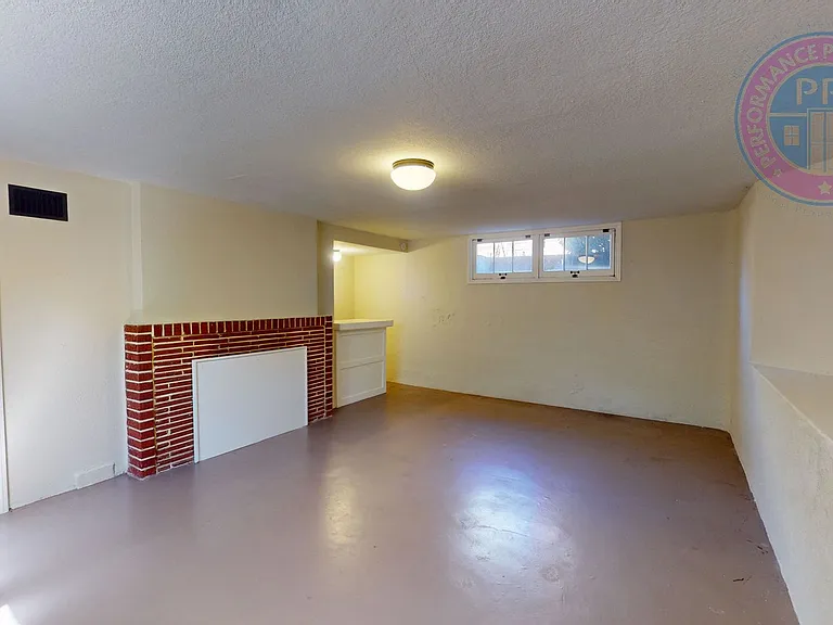4793 N Willamette Blvd — Photo 21