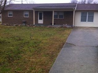 300 Angel Rd, Berea, KY 40403
