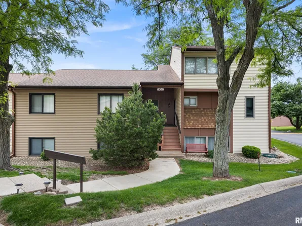 6500 N Allen Rd Unit 62, Peoria, IL 61614