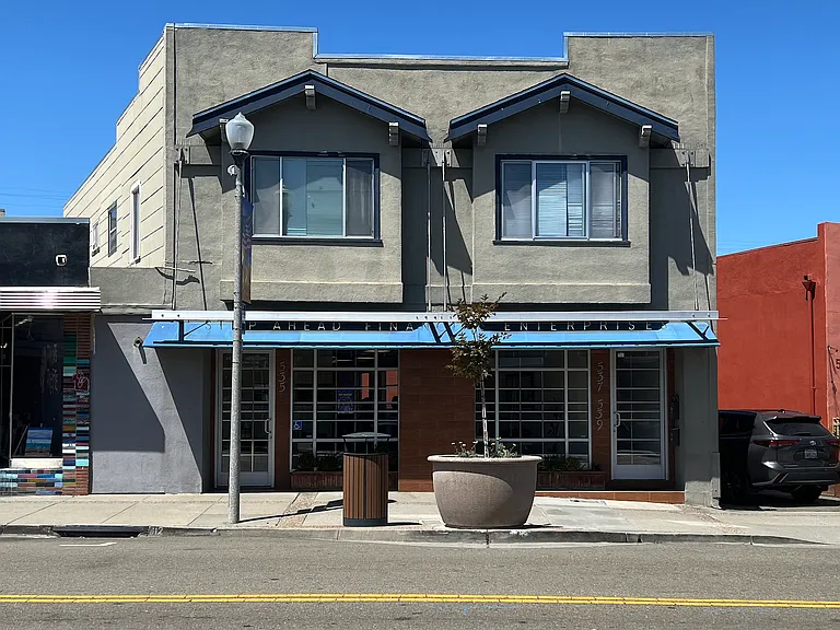 539 San Mateo Ave — Photo 1