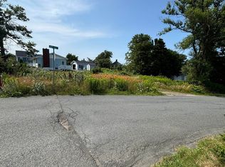 718 Main St, Glace Bay, NS B1A 4Y5