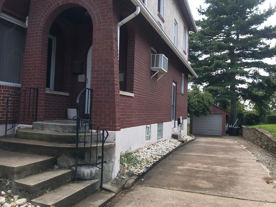 2nd image of 2126 Duquesne Ave