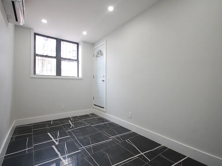 49 E 56th St #1 — Photo 6